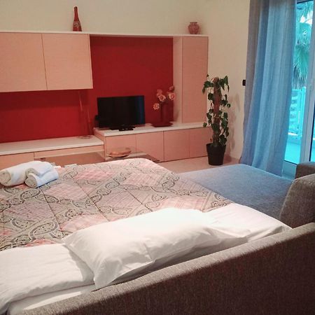 Апартаменты Milu'Seaview Ampia Casa Vista Mare Джовинаццо Экстерьер фото